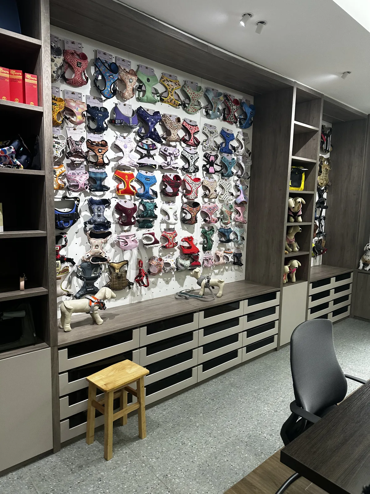 Range of dog harnesses reviewed during a supplier visit in Dongguan